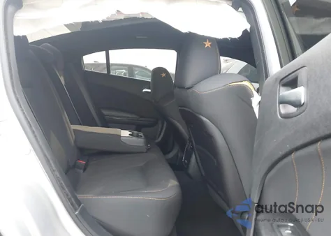 2019 Dodge Charger Gt Rwd z USA, uszkodzony, nr VIN 2C3CDXHG2KH696553